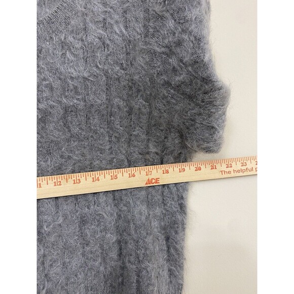 J.Crew Brushed cashmere shrunken cable-knit crewneck Long Sleeve sweater Size M - Picture 7 of 9